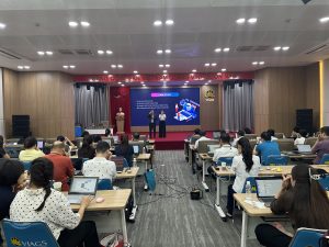 ASOC (Vietnam Airlines) tăng tốc chuyển đổi số với chương trình đào tạo AI thực chiến tại TP.HCM 2 IMG 4503
